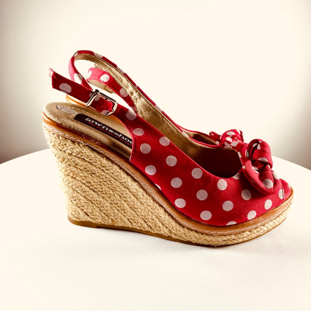 Townshoes Red and White Polka-Dot Bow Espadrille Sling-Back Wedge Sandals Sz7 - Picture 12 of 14